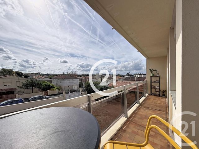 Appartement F3 à vendre - 4 pièces - 109.0 m2 - COGNAC - 16 - POITOU-CHARENTES - Century 21 Xso Immobilier