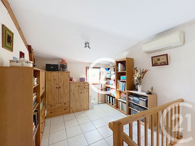 maison à vendre - 6 pièces - 133.0 m2 - JUILLAC LE COQ - 16 - POITOU-CHARENTES - Century 21 Xso Immobilier