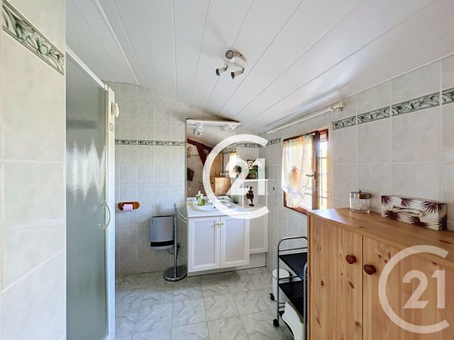 maison à vendre - 6 pièces - 133.0 m2 - JUILLAC LE COQ - 16 - POITOU-CHARENTES - Century 21 Xso Immobilier