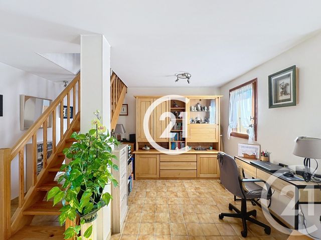 maison à vendre - 6 pièces - 133.0 m2 - JUILLAC LE COQ - 16 - POITOU-CHARENTES - Century 21 Xso Immobilier