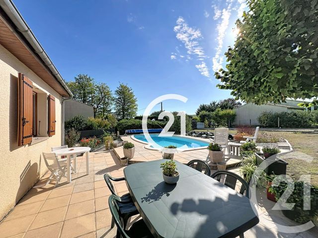 maison à vendre - 6 pièces - 133.0 m2 - JUILLAC LE COQ - 16 - POITOU-CHARENTES - Century 21 Xso Immobilier