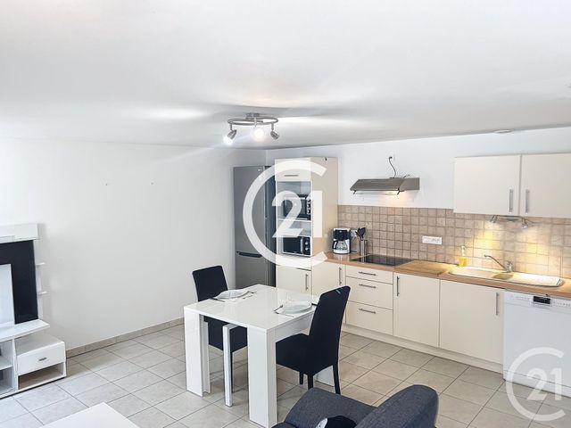 maison à louer - 2 pièces - 47.0 m2 - COGNAC - 16 - POITOU-CHARENTES - Century 21 Xso Immobilier