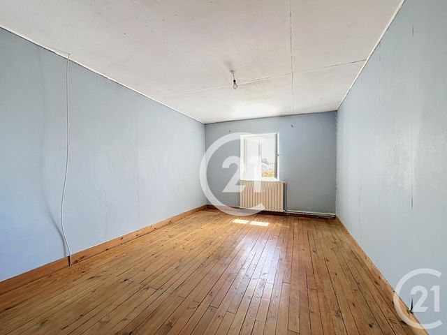 maison à vendre - 5 pièces - 151.5 m2 - LE SEURE - 17 - POITOU-CHARENTES - Century 21 Xso Immobilier