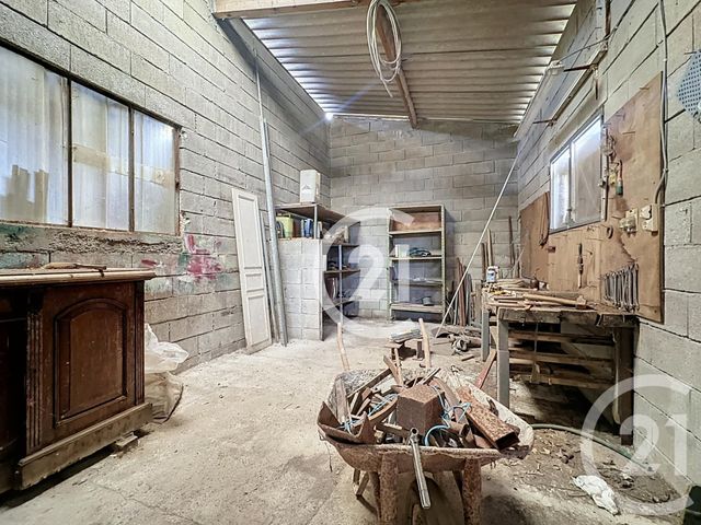 maison à vendre - 5 pièces - 151.5 m2 - LE SEURE - 17 - POITOU-CHARENTES - Century 21 Xso Immobilier