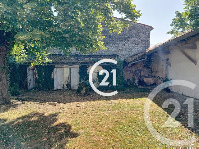 maison à vendre - 1 pièce - 260.0 m2 - GIMEUX - 16 - POITOU-CHARENTES - Century 21 Xso Immobilier