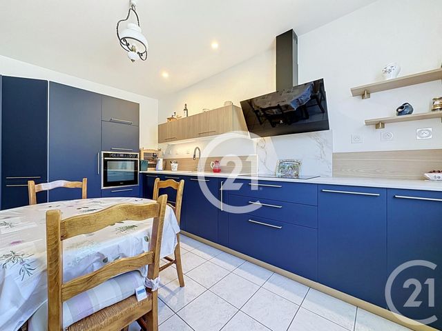 maison à vendre - 5 pièces - 120.5 m2 - ST BRICE - 16 - POITOU-CHARENTES - Century 21 Xso Immobilier