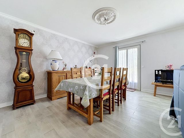 maison à vendre - 5 pièces - 120.5 m2 - ST BRICE - 16 - POITOU-CHARENTES - Century 21 Xso Immobilier