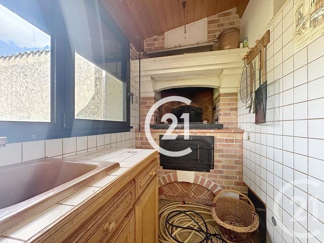 maison à vendre - 5 pièces - 145.5 m2 - ST LAURENT DE COGNAC - 16 - POITOU-CHARENTES - Century 21 Xso Immobilier