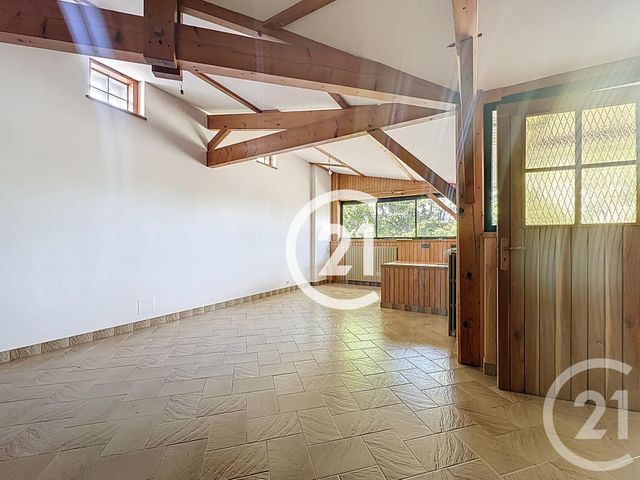 maison à vendre - 5 pièces - 145.5 m2 - ST LAURENT DE COGNAC - 16 - POITOU-CHARENTES - Century 21 Xso Immobilier