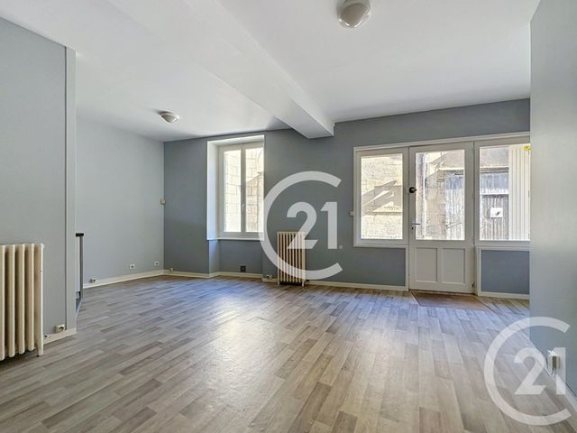 maison à louer - 3 pièces - 61.25 m2 - COGNAC - 16 - POITOU-CHARENTES - Century 21 Xso Immobilier