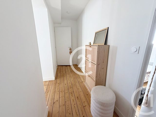 Appartement F3 à louer - 2 pièces - 57.0 m2 - COGNAC - 16 - POITOU-CHARENTES - Century 21 Xso Immobilier