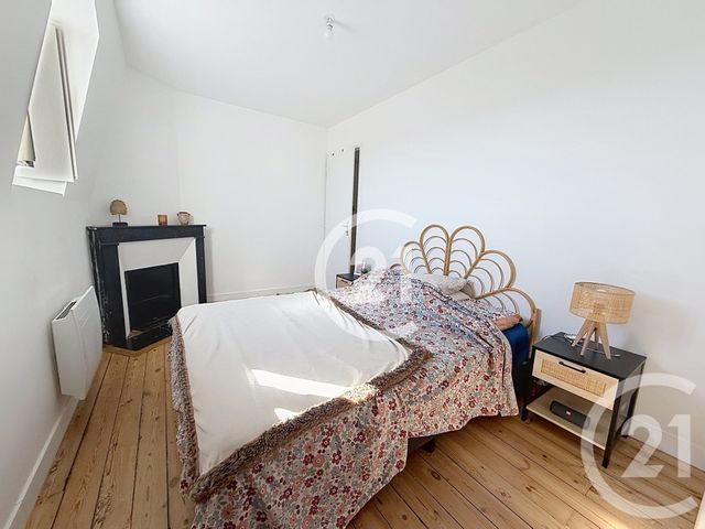 Appartement F3 à louer - 2 pièces - 57.0 m2 - COGNAC - 16 - POITOU-CHARENTES - Century 21 Xso Immobilier