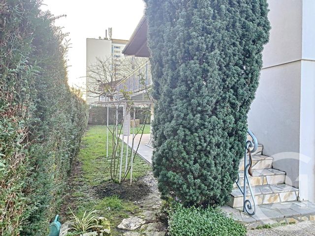 maison à vendre - 4 pièces - 162.0 m2 - COGNAC - 16 - POITOU-CHARENTES - Century 21 Xso Immobilier maison à vendre - 4 pièces - 162.0 m2 - COGNAC - 16 - POITOU-CHARENTES - Century 21 Xso Immobilier