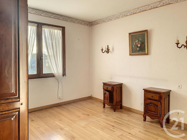 maison à vendre - 4 pièces - 162.0 m2 - COGNAC - 16 - POITOU-CHARENTES - Century 21 Xso Immobilier maison à vendre - 4 pièces - 162.0 m2 - COGNAC - 16 - POITOU-CHARENTES - Century 21 Xso Immobilier