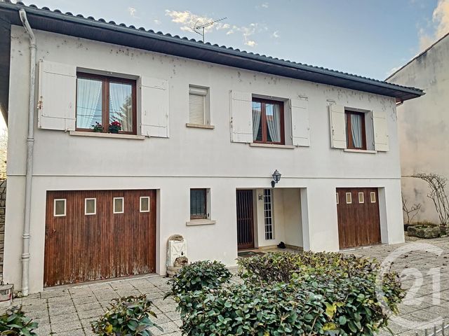 maison à vendre - 4 pièces - 162.0 m2 - COGNAC - 16 - POITOU-CHARENTES - Century 21 Xso Immobilier maison à vendre - 4 pièces - 162.0 m2 - COGNAC - 16 - POITOU-CHARENTES - Century 21 Xso Immobilier