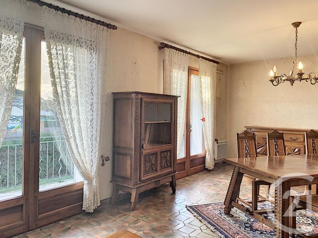 maison à vendre - 4 pièces - 162.0 m2 - COGNAC - 16 - POITOU-CHARENTES - Century 21 Xso Immobilier maison à vendre - 4 pièces - 162.0 m2 - COGNAC - 16 - POITOU-CHARENTES - Century 21 Xso Immobilier
