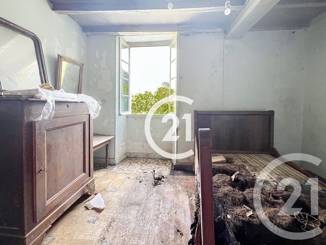 maison à vendre - 8 pièces - 290.0 m2 - LOUZAC ST ANDRE - 16 - POITOU-CHARENTES - Century 21 Xso Immobilier