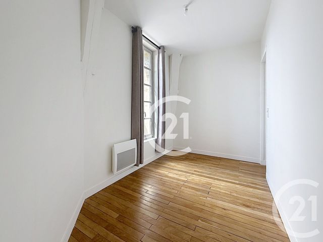 Appartement F2 à louer - 2 pièces - 40.0 m2 - COGNAC - 16 - POITOU-CHARENTES - Century 21 Xso Immobilier