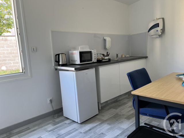 entreprise à louer - 67.3 m2 - COGNAC - 16 - POITOU-CHARENTES - Century 21 Xso Immobilier