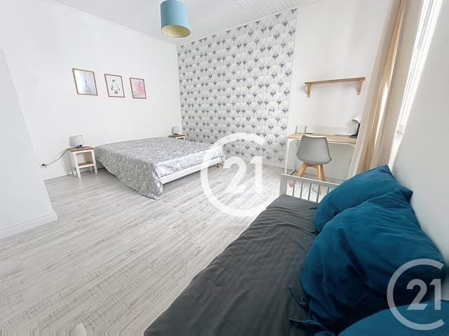 Appartement F3 à louer - 3 pièces - 70.0 m2 - COGNAC - 16 - POITOU-CHARENTES - Century 21 Xso Immobilier