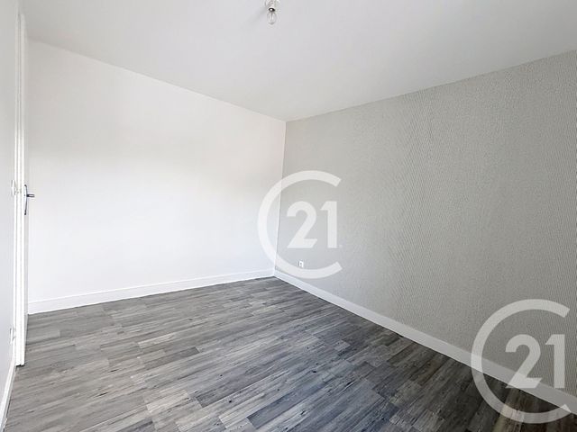 Appartement F2 à louer - 2 pièces - 40.0 m2 - COGNAC - 16 - POITOU-CHARENTES - Century 21 Xso Immobilier