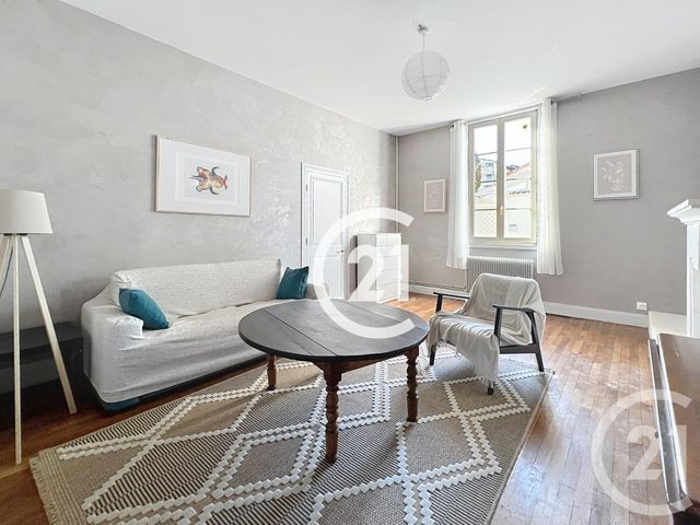 maison à louer - 6 pièces - 179.0 m2 - COGNAC - 16 - POITOU-CHARENTES - Century 21 Xso Immobilier
