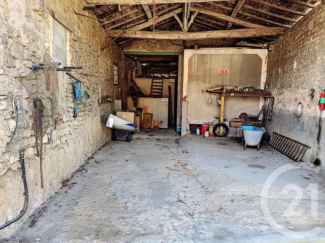 Afficher la photo en grand maison à vendre - 8 pièces - 127.0 m2 - CHATEAUNEUF SUR CHARENTE - 16 - POITOU-CHARENTES - Century 21 Xso Immobilier