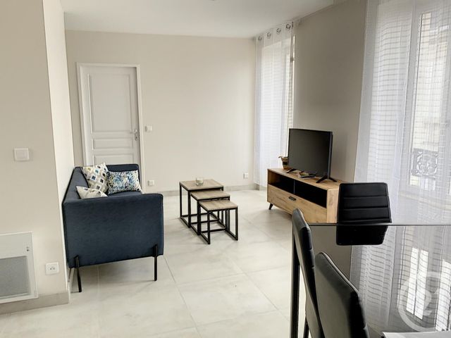 Afficher la photo en grand Appartement F3 à louer - 3 pièces - 60.0 m2 - COGNAC - 16 - POITOU-CHARENTES - Century 21 Xso Immobilier