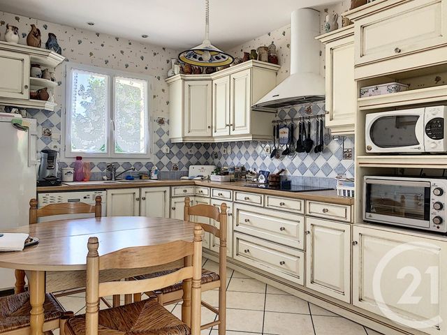 maison à vendre - 4 pièces - 100.0 m2 - COGNAC - 16 - POITOU-CHARENTES - Century 21 Xso Immobilier maison à vendre - 4 pièces - 100.0 m2 - COGNAC - 16 - POITOU-CHARENTES - Century 21 Xso Immobilier