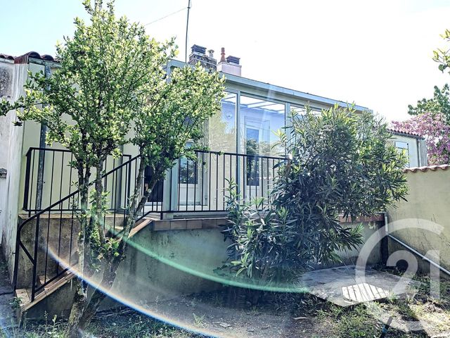 maison à vendre - 4 pièces - 84.0 m2 - COGNAC - 16 - POITOU-CHARENTES - Century 21 Xso Immobilier maison à vendre - 4 pièces - 84.0 m2 - COGNAC - 16 - POITOU-CHARENTES - Century 21 Xso Immobilier