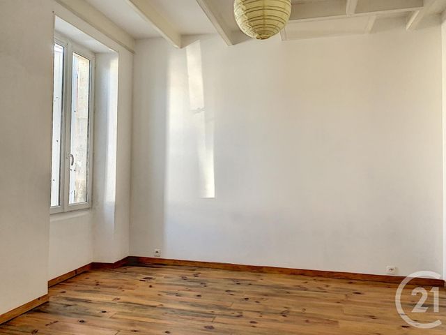 maison à louer - 4 pièces - 121.0 m2 - COGNAC - 16 - POITOU-CHARENTES - Century 21 Xso Immobilier maison à louer - 4 pièces - 121.0 m2 - COGNAC - 16 - POITOU-CHARENTES - Century 21 Xso Immobilier