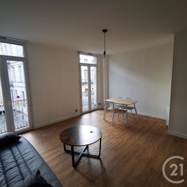 immeuble à vendre - 270.0 m2 - COGNAC - 16 - POITOU-CHARENTES - Century 21 Xso Immobilier immeuble à vendre - 270.0 m2 - COGNAC - 16 - POITOU-CHARENTES - Century 21 Xso Immobilier