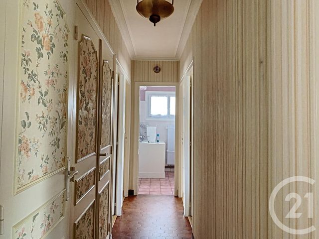 Afficher la photo en grand maison à vendre - 6 pièces - 120.0 m2 - LOUZAC ST ANDRE - 16 - POITOU-CHARENTES - Century 21 Xso Immobilier