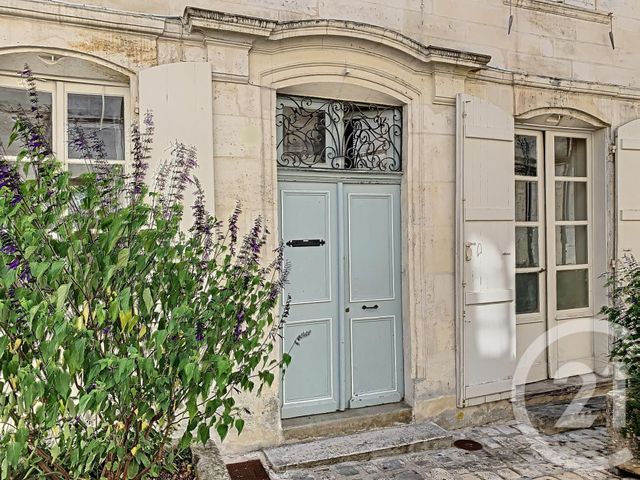 Afficher la photo en grand maison à vendre - 7 pièces - 231.0 m2 - COGNAC - 16 - POITOU-CHARENTES - Century 21 Xso Immobilier