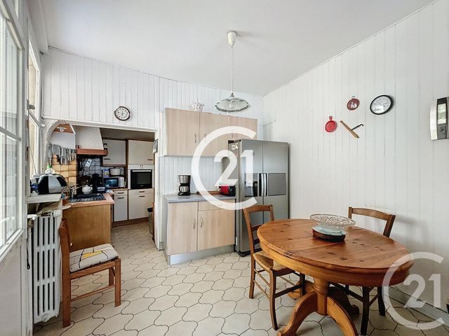 maison à vendre - 5 pièces - 185.0 m2 - COGNAC - 16 - POITOU-CHARENTES - Century 21 Xso Immobilier