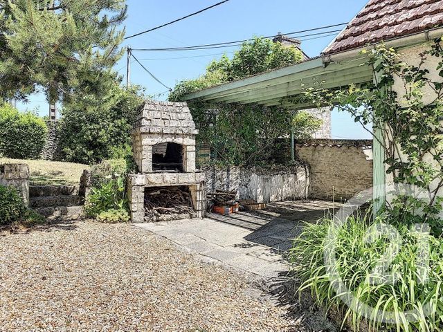 Afficher la photo en grand maison à vendre - 5 pièces - 214.0 m2 - JAVREZAC - 16 - POITOU-CHARENTES - Century 21 Xso Immobilier