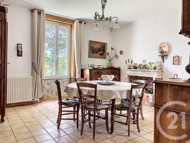 Afficher la photo en grand maison à vendre - 5 pièces - 214.0 m2 - JAVREZAC - 16 - POITOU-CHARENTES - Century 21 Xso Immobilier
