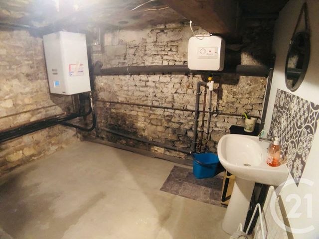 commerce à louer - 20.0 m2 - JARNAC - 16 - POITOU-CHARENTES - Century 21 Xso Immobilier