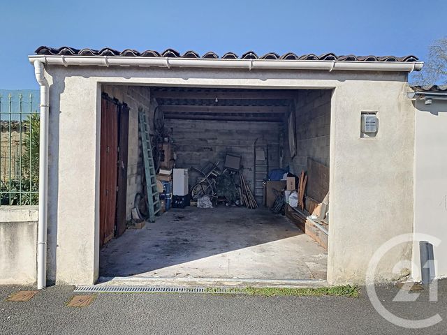 maison à vendre - 4 pièces - 101.0 m2 - COGNAC - 16 - POITOU-CHARENTES - Century 21 Xso Immobilier maison à vendre - 4 pièces - 101.0 m2 - COGNAC - 16 - POITOU-CHARENTES - Century 21 Xso Immobilier